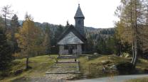 Zurück bei der Kapelle