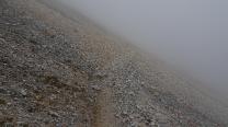 Viele Steine unter der Kinigat