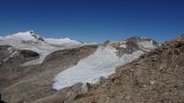 Schnee und Eis unterhalb der Oberwalderhütte