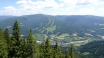 Ausblick zum Schigebiet