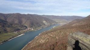 Blick von der Tischwand zur Donau