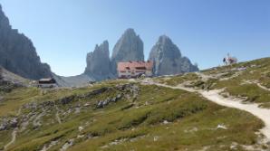 Drei Zinnen und Hütte