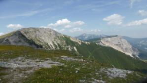 Predigtstuhl, Preinerwand und dahinter der Schneeberg