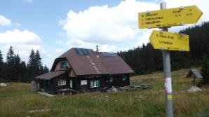 Abmarsch von der Hütte ins Tal