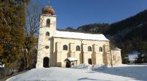 Start bei der Kirche in Schwarzau